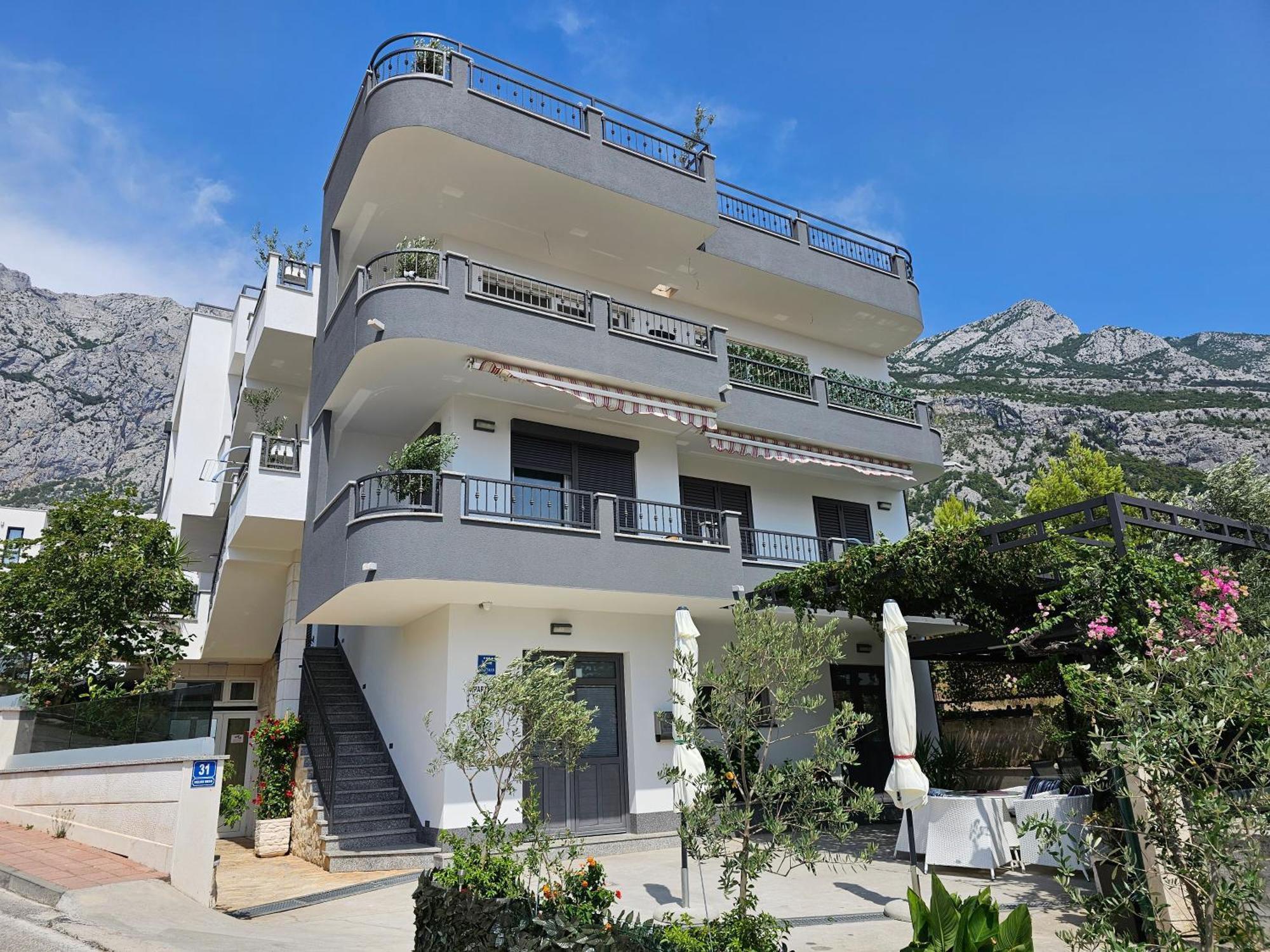 La Storia Apartments Makarska Exteriör bild