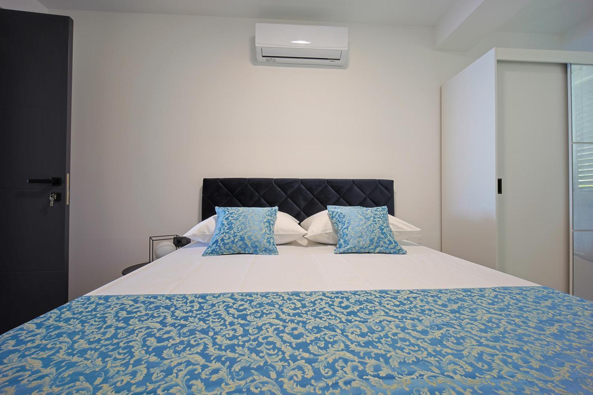 La Storia Apartments Makarska Exteriör bild