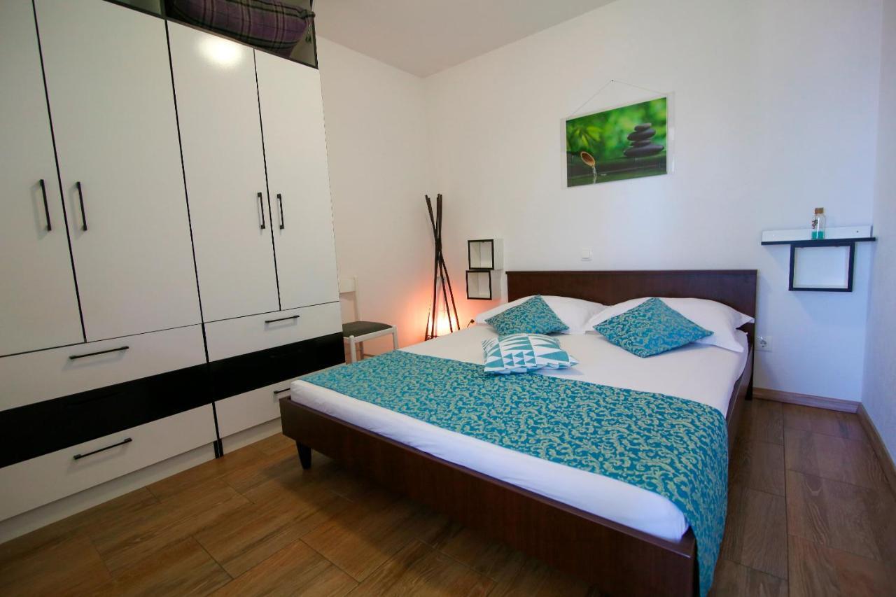 La Storia Apartments Makarska Exteriör bild