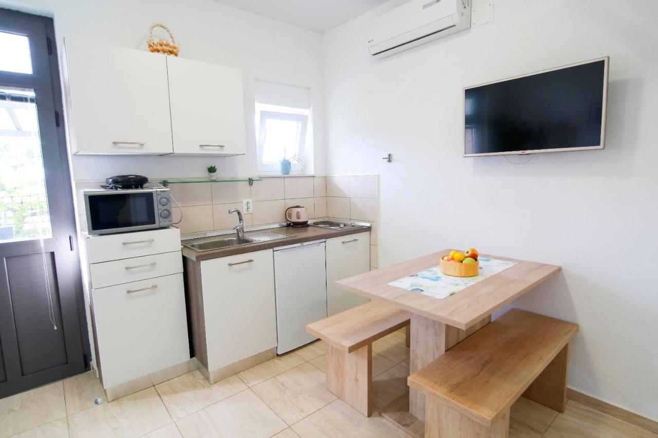 La Storia Apartments Makarska Exteriör bild