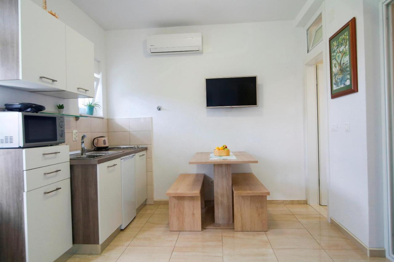 La Storia Apartments Makarska Exteriör bild