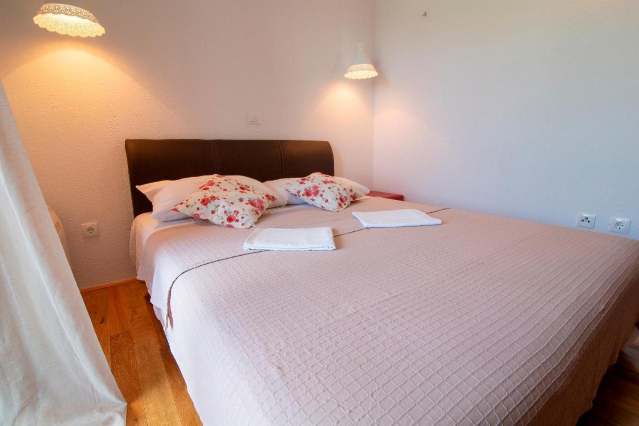 La Storia Apartments Makarska Exteriör bild